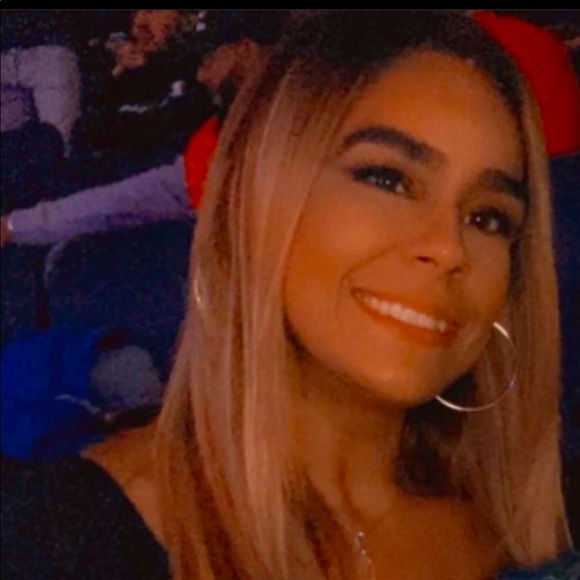 Meet your Posher, Leia - Picture 1 of 1